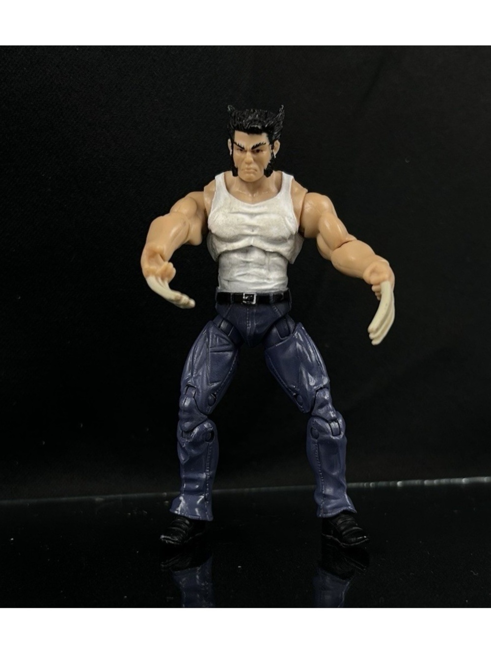 Hasbro Marvel X-Men Origins Wolverine 2009 Action Figure Logan